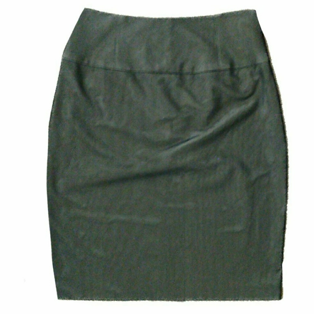 Black halo skirt mesh overlay size 4